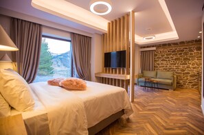 Kallisto Suite | 이집트산 면 시트, 고급 침구, 셀렉트 컴포트 침대, 객실 내 금고