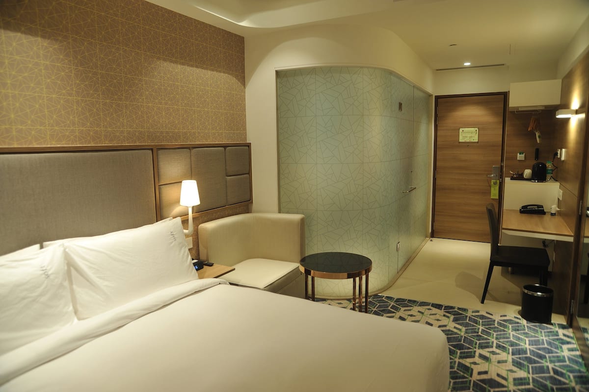 Premium bedding, memory-foam beds, minibar, in-room safe