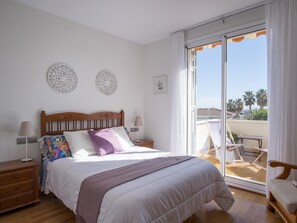 4 slaapkamers, een strijkplank/strijkijzer