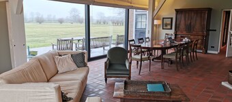 The nicest farmhouse in Holland! [no Russians for the time being]