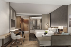 Deluxe Room, 1 King Bed, City View | Premium bedding, minibar, in-room safe, individually decorated - Sheraton Kaifeng (Kaifeng)