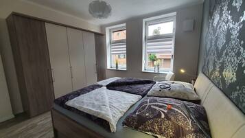 1 Schlafzimmer, Bügeleisen/Bügelbrett, Reisekinderbett, kostenloses WLAN