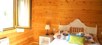 Træhus 2, Satia Berri