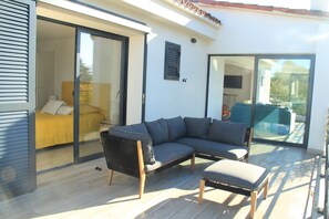 Terrace/patio - Villa MACALIA, exceptional property, pets welcome! (Pietrosella)