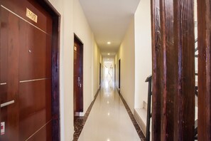 Hallway - OYO 2361 Hotel Winston (Medan)