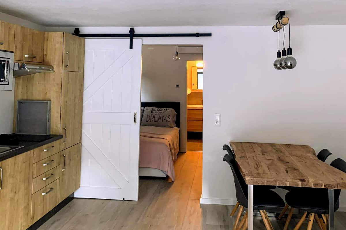 Apartamento luxo | Cozinha privada | Máquina de café expresso, cafeteira/chaleira, geladeira grande