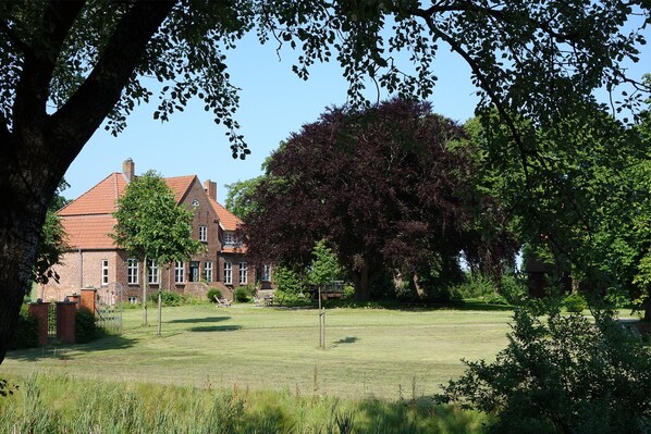 Garden - Gutshof Rothensande (Waabs)