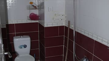 Chambre Familiale | Cuisine privée | Mini réfrigérateur, plaque de cuisson