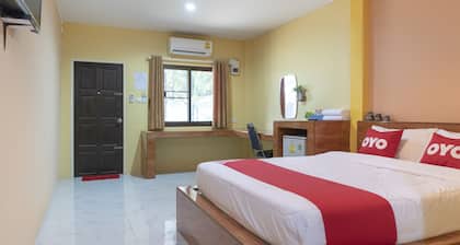 OYO 682 Fishering Home