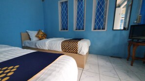 Free WiFi, bed sheets