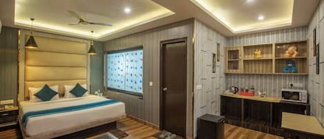 Egyptian cotton sheets, premium bedding, down comforters, desk