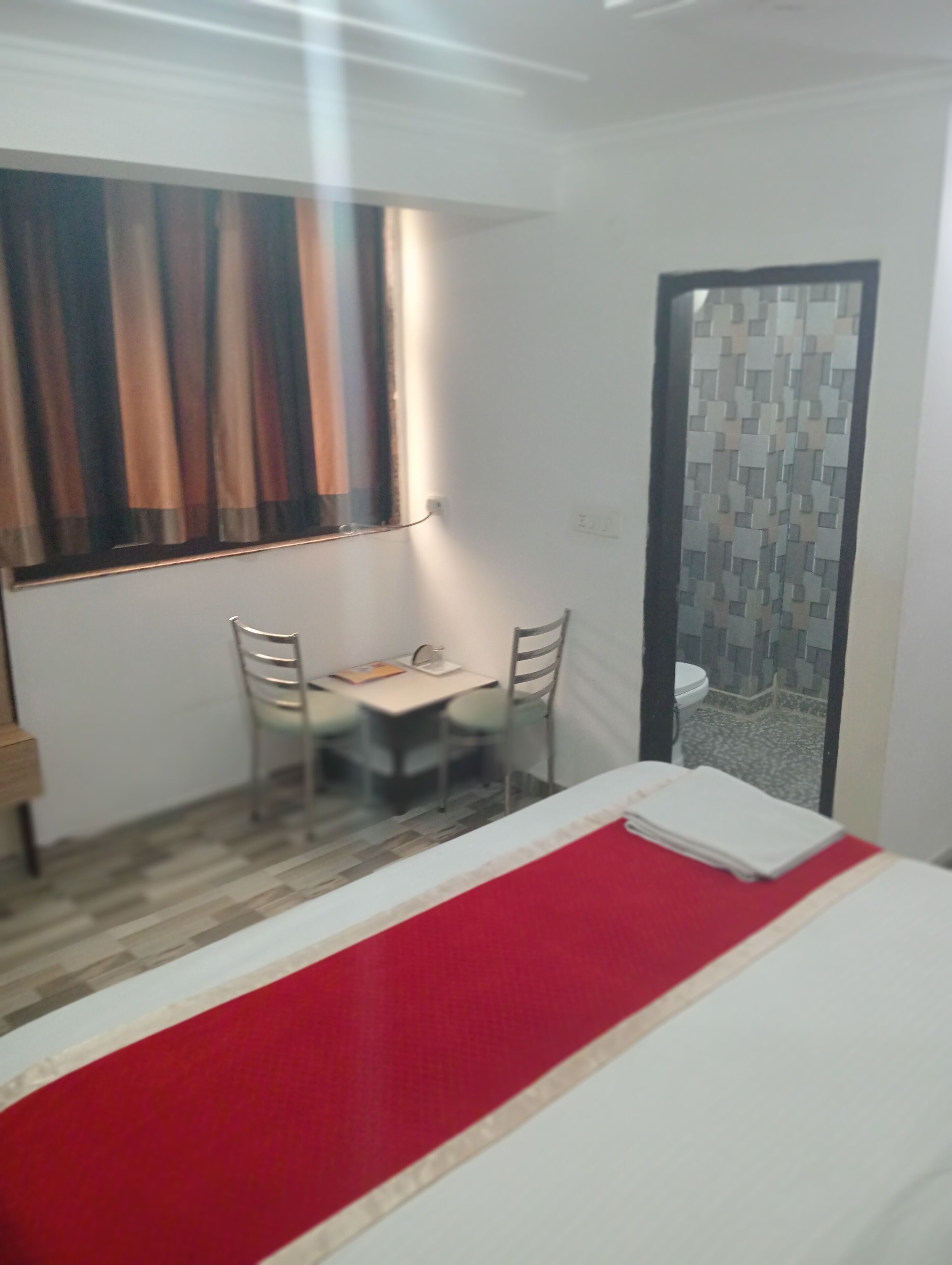 Egyptian cotton sheets, premium bedding, down duvets, desk