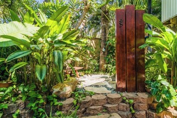 Balinese Style Bathroom with hot and cold water.