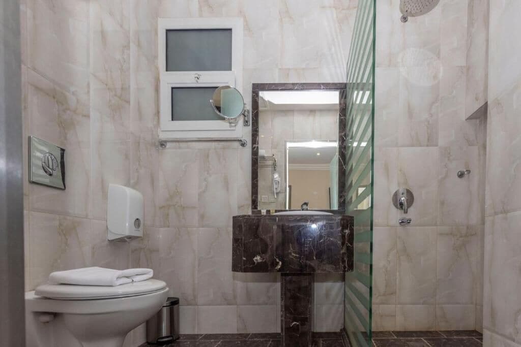 bathtub, free toiletries, hair dryer, bathrobes