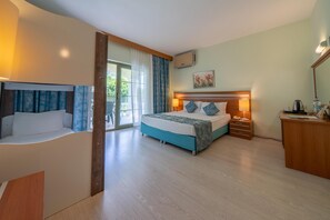 Premium bedding, free minibar, in-room safe, soundproofing - Anadolu Hotels Didim Club (Didim)