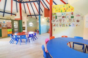 Innen-Kinderspielplatz