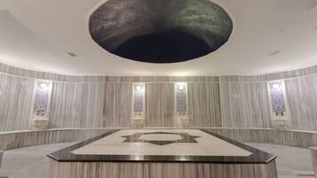Couples treatment room(s), Turkish bath/hammam, massages