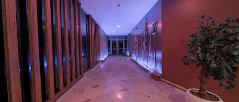 Espace de soins pour les couples, hammam, massages