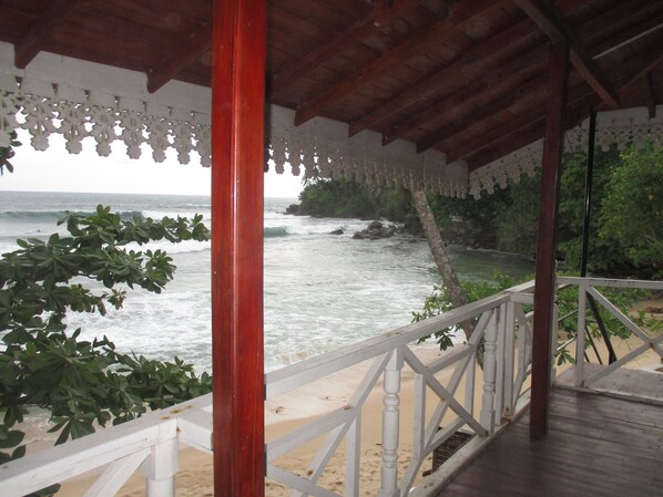 Deluxe Double Room | Free WiFi - Coral beach hotel (Mirissa)