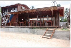 Front of property - Coral beach hotel (Mirissa)