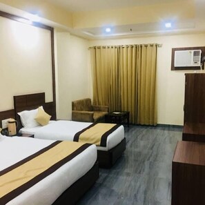 Deluxe Double Room | Free WiFi - Coral beach hotel (Mirissa)