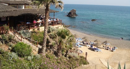NEU FĂR DIE JAHRESZEIT 2020. Hervorragende 3-Bett-Wohnung im luxuriösen La Manga Golf Resort.