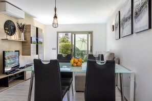 Dining - VISTA MONTE ( Francisca ). Apartment in residentail area near The beach. (Puerto Pollensa)