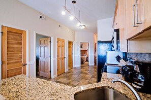 Fridge, microwave, dishwasher, coffee/tea maker