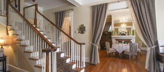 伯克莊園飯店及亭閣