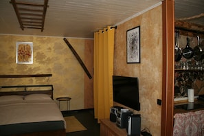 1 habitación, wifi gratis y ropa de cama