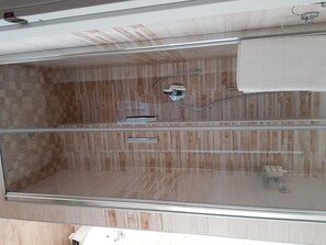 Shampoo, toilet paper - Romantic apartment in the heart of Asti (Asti)