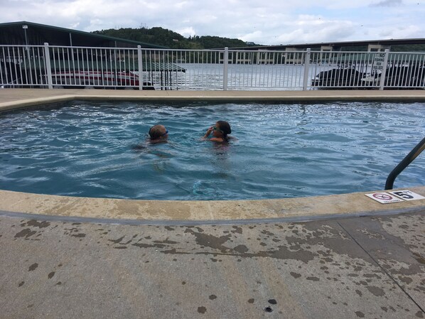 Alberca al aire libre 