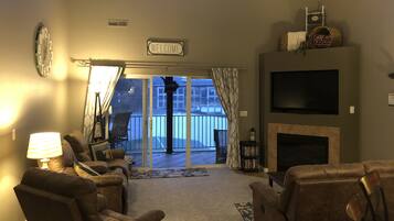 LED TV, fireplace, video games, DVD player