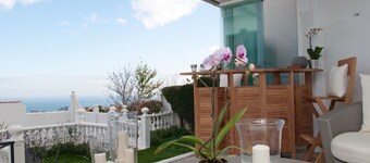 Boutique Bed & Breakfast Suite with Pool,Garden,Sunroom w/ Panoramic Sea Views
