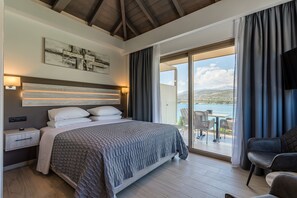 Kamar Elite, 1 Tempat Tidur King | Seprai premium, bantalan ekstra lembut, dan brankas