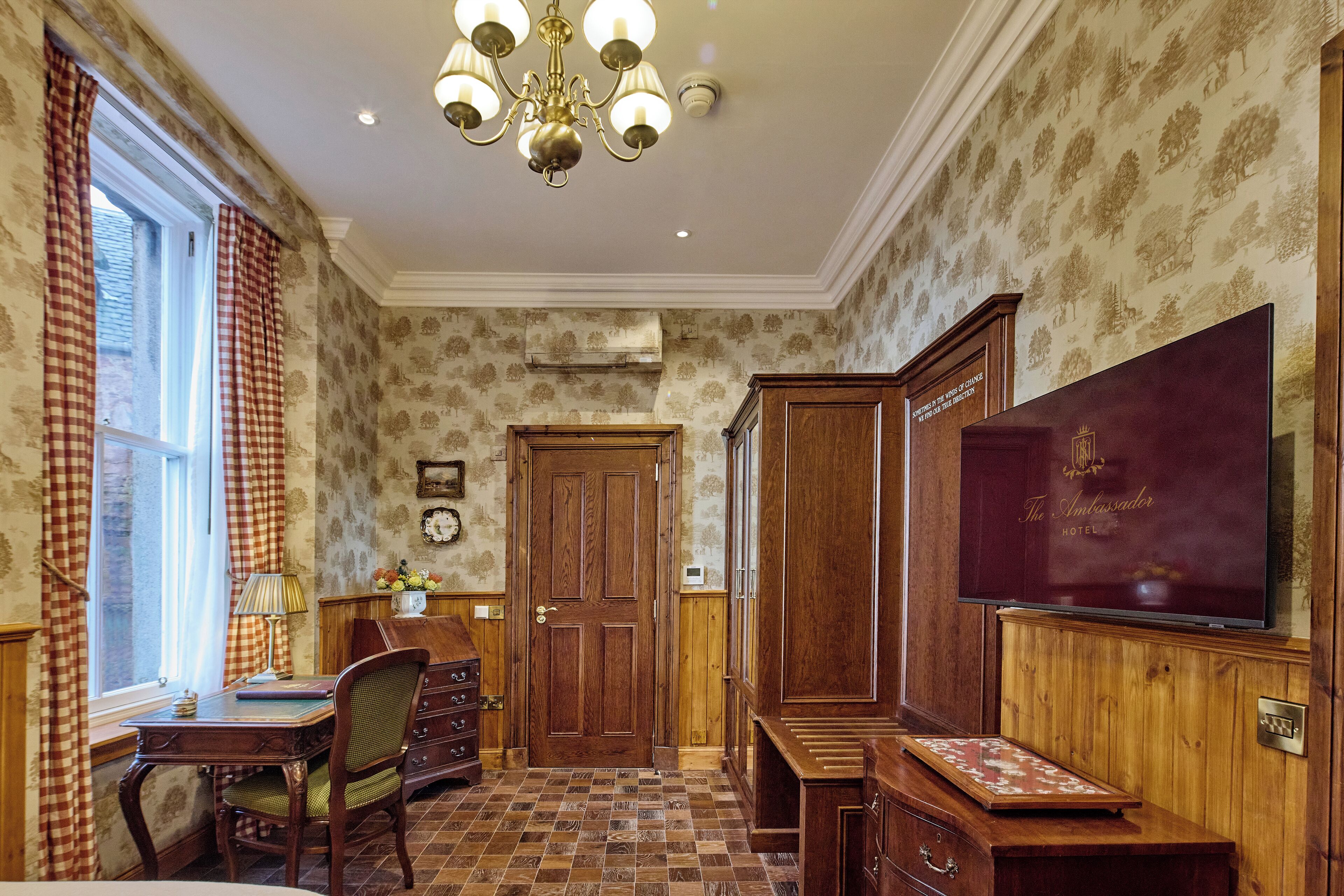 Foto - The Ambassador Hotel