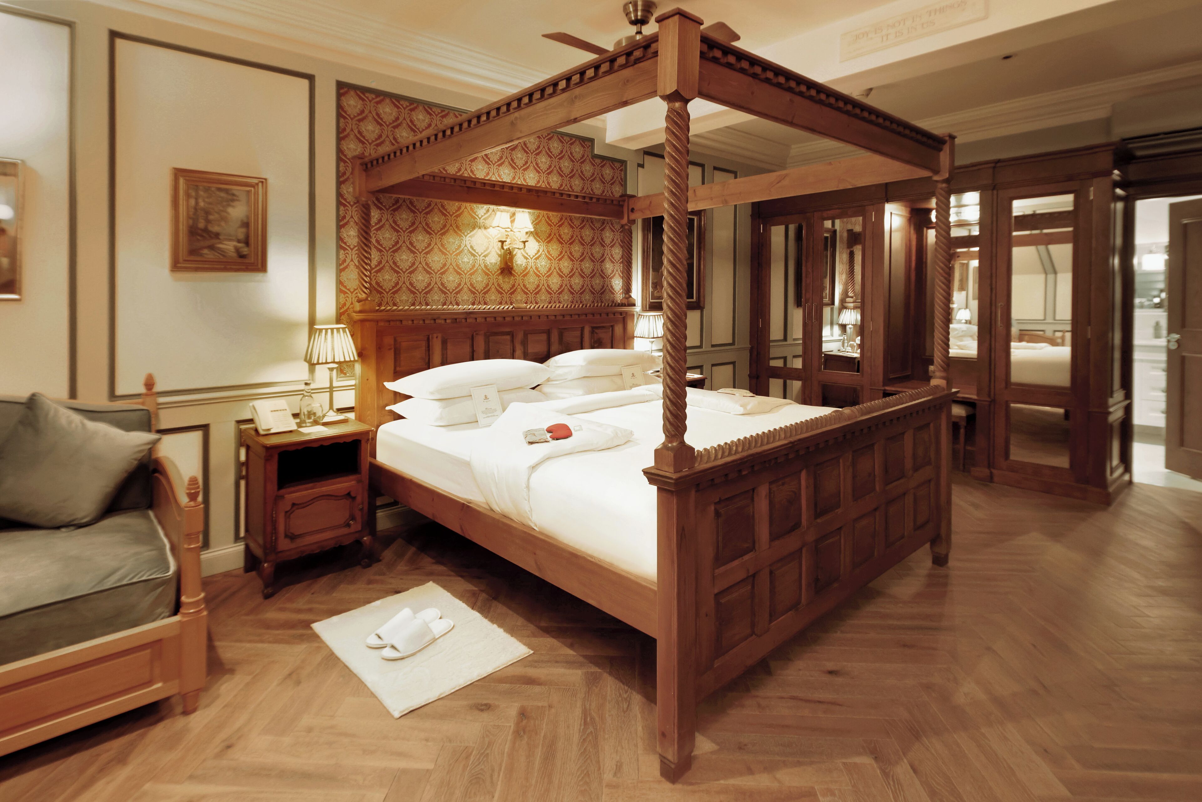 Foto - The Ambassador Hotel