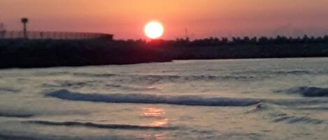 Beach nearby, beach towels