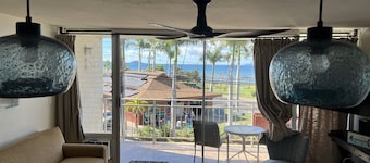 ¡¡¡Vista al océano!!! ¡Nuevo descuento de listado! 🏝Pasos a la playa! 💗 Kihei Island Surf!