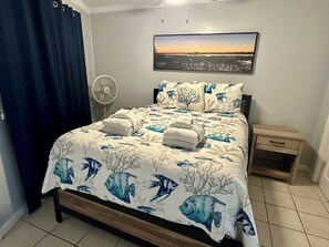 1 dormitorio, tabla de planchar con plancha, wifi gratis y ropa de cama
