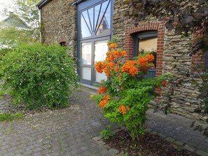 Exterior detail - Espace Cosmos - An original disco gîte ... (Vaux-sur-Sûre)