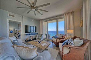 3 soverom, strykejern/-brett, wi-fi og sengetøy