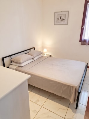 1 bedroom, iron/ironing board, free WiFi - Homerez - Flat in Gruissan, shared pool (Gruissan)