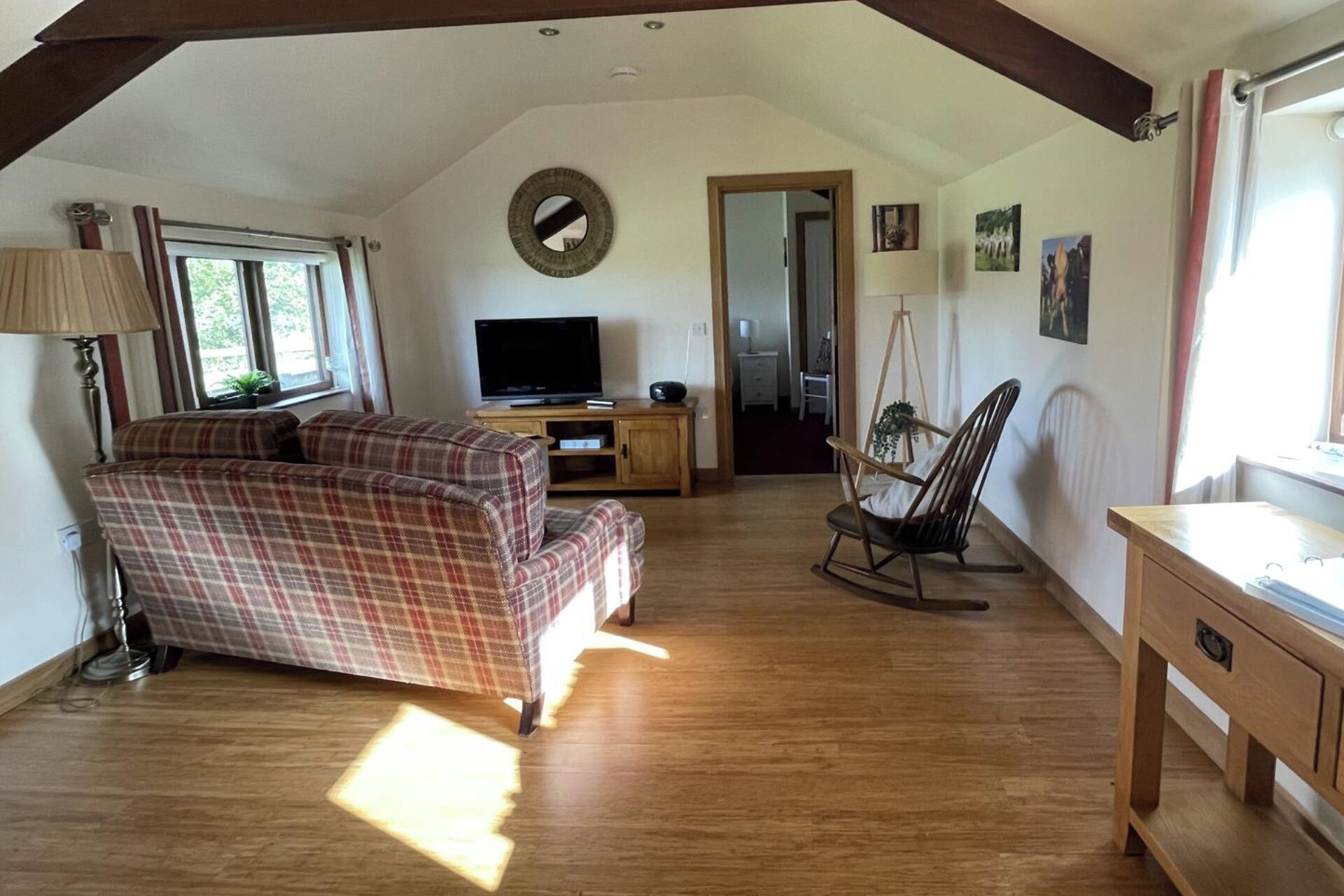 TV 30-inch có truyền hình kỹ thuật số 