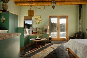 1 dormitorio, tabla de planchar con plancha, wifi gratis y ropa de cama