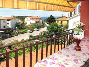 Property grounds - Lovely apartment for 4 guests with WIFI, A/C, TV and terrace (Veruda)