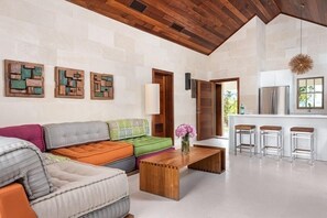 TV - Villa Beach Shack (Providenciales)