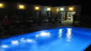 Seasonal outdoor pool