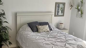 1 chambre, fer et planche Ă repasser, Wi-Fi, draps fournis