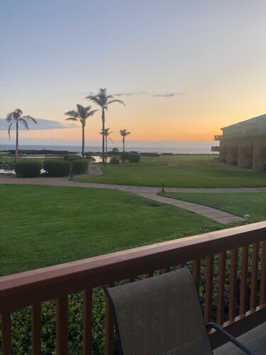 Seascape Resort Villa: Tropical paradise by the beach